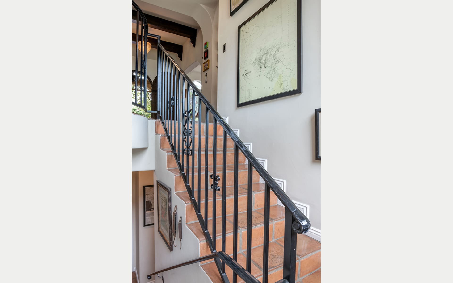 listing-img