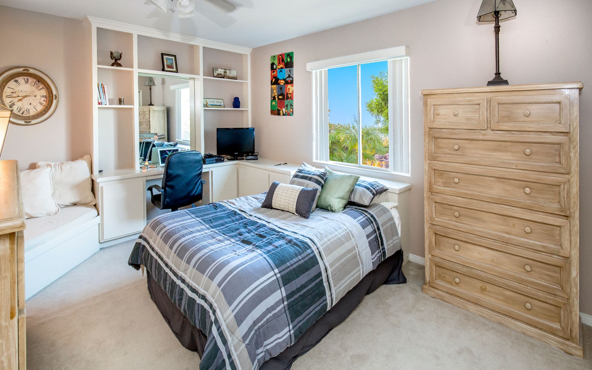 listing-img