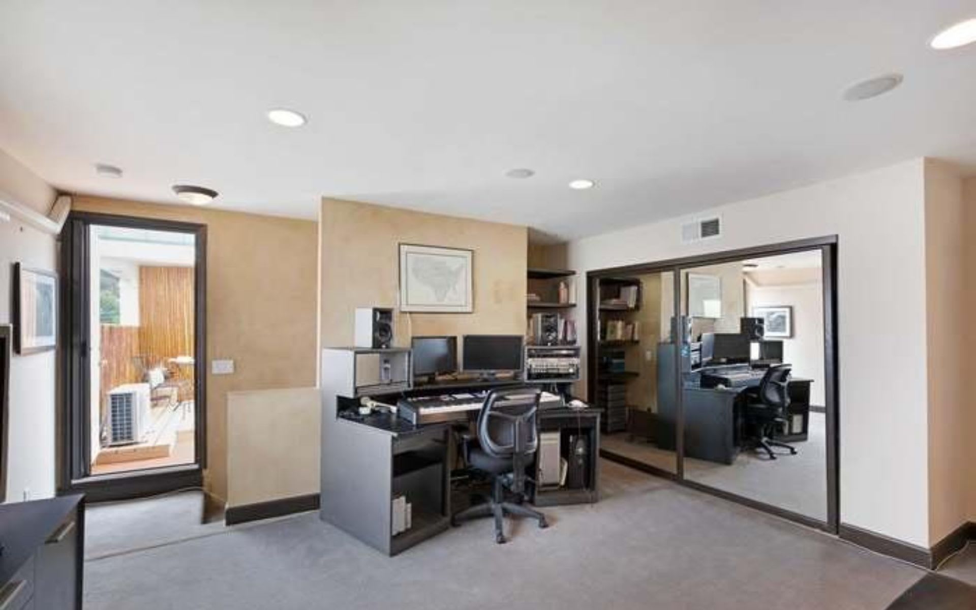 listing-img