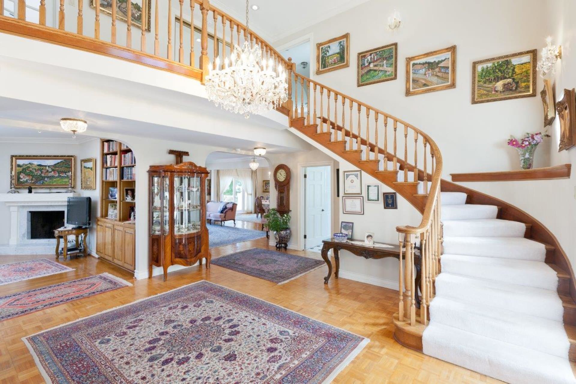 listing-img