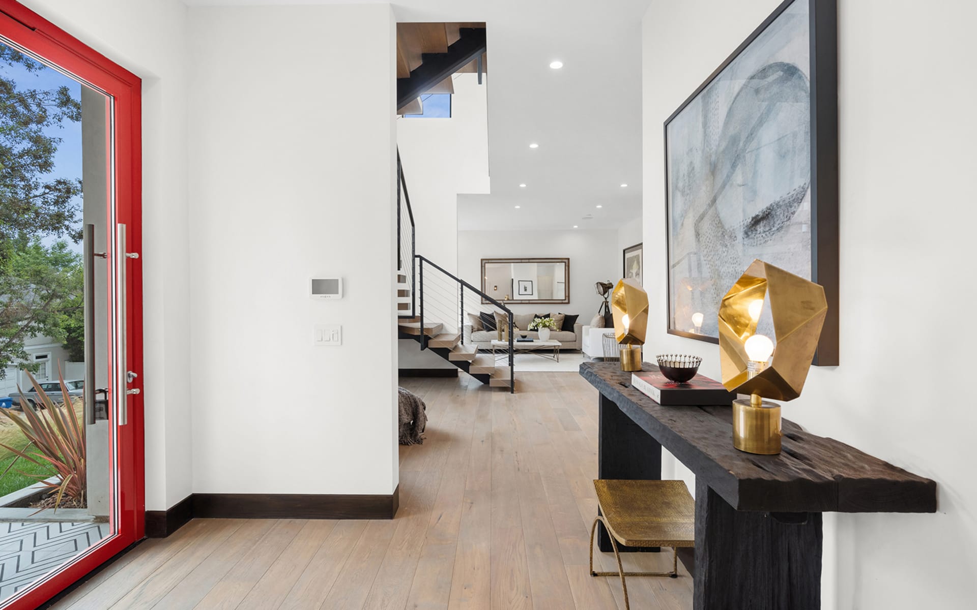 listing-img