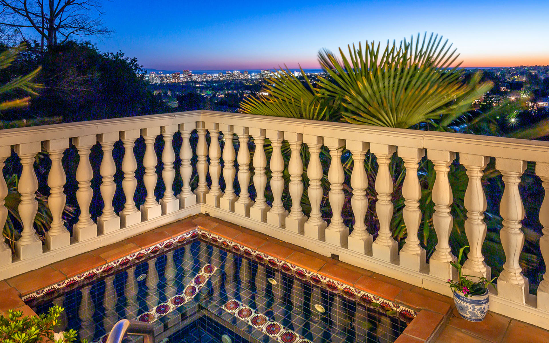 listing-img