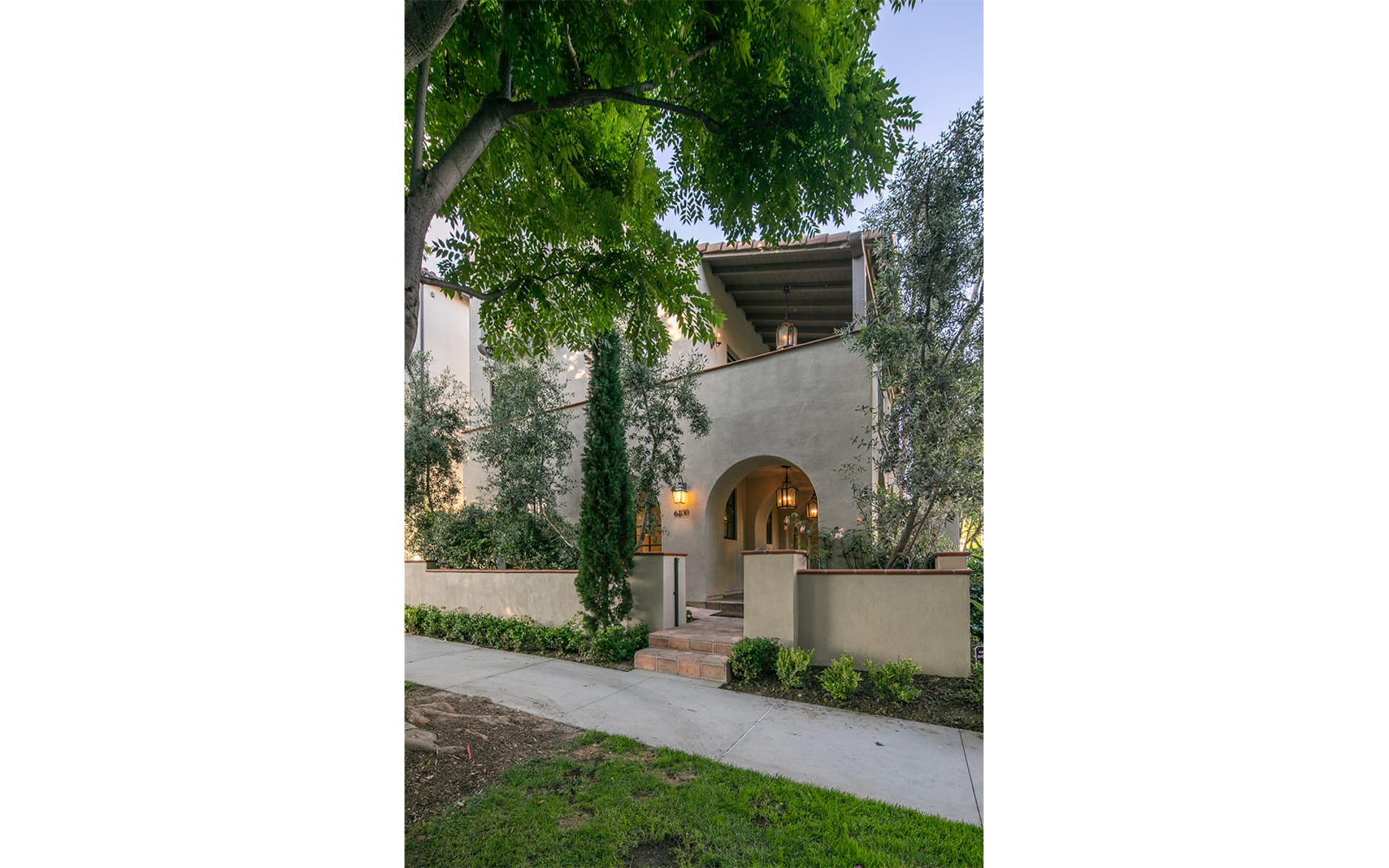 listing-img