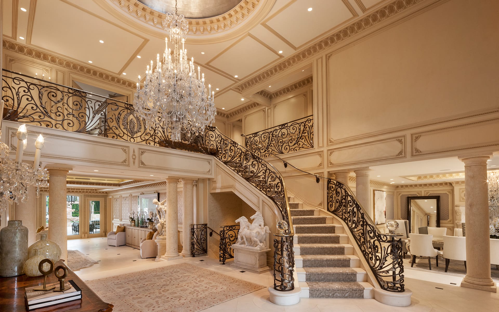 listing-img