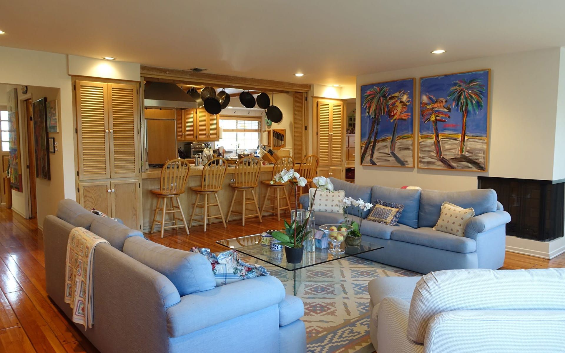 listing-img