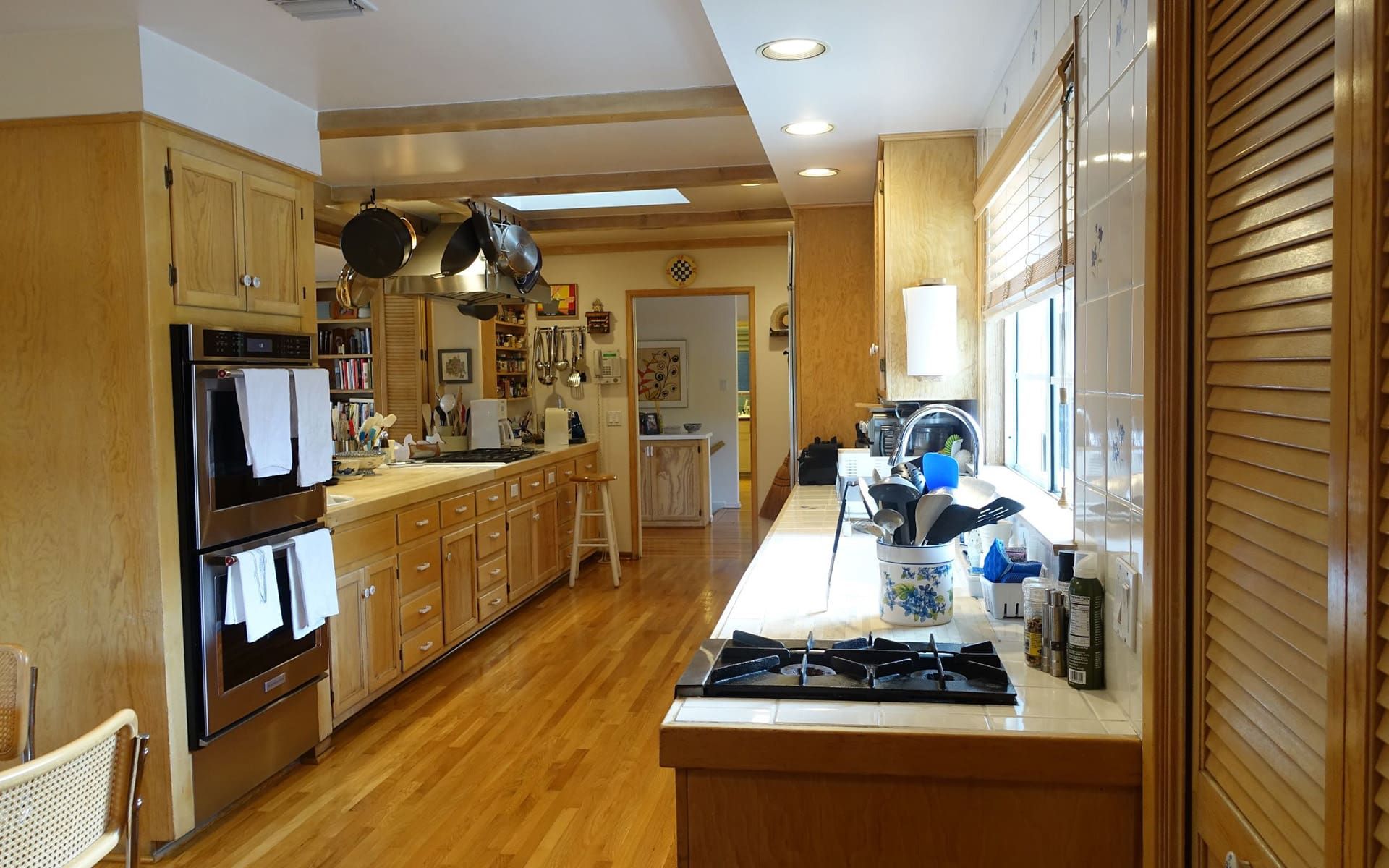 listing-img