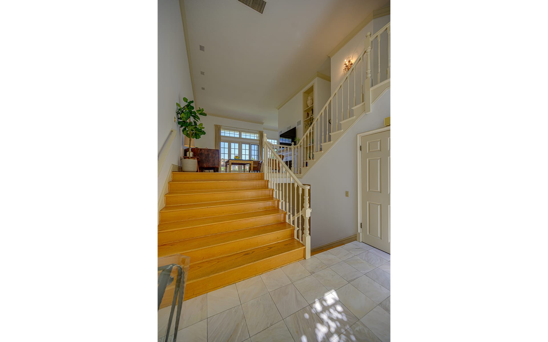 listing-img
