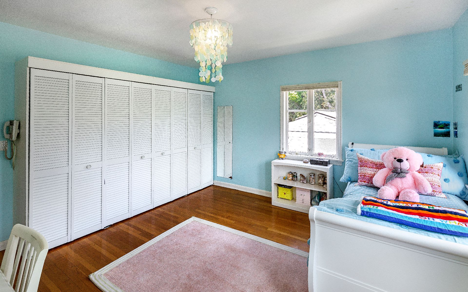 listing-img