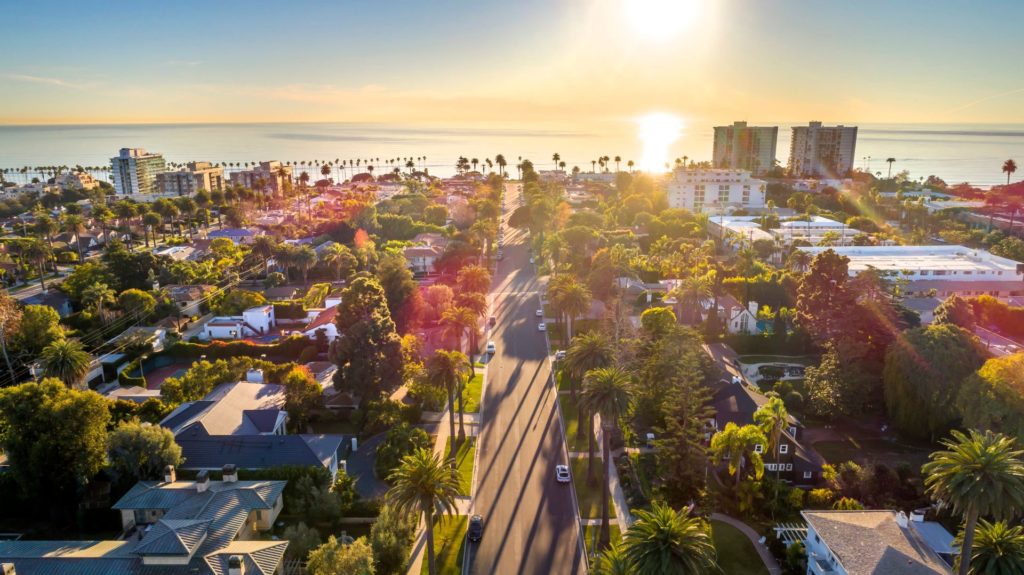 Set Sale in Sunny Santa Monica