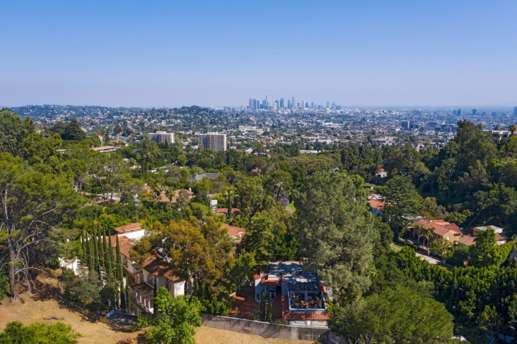 Lisa Optican: What It’s Really Like To Be A Realtor In Los Angeles