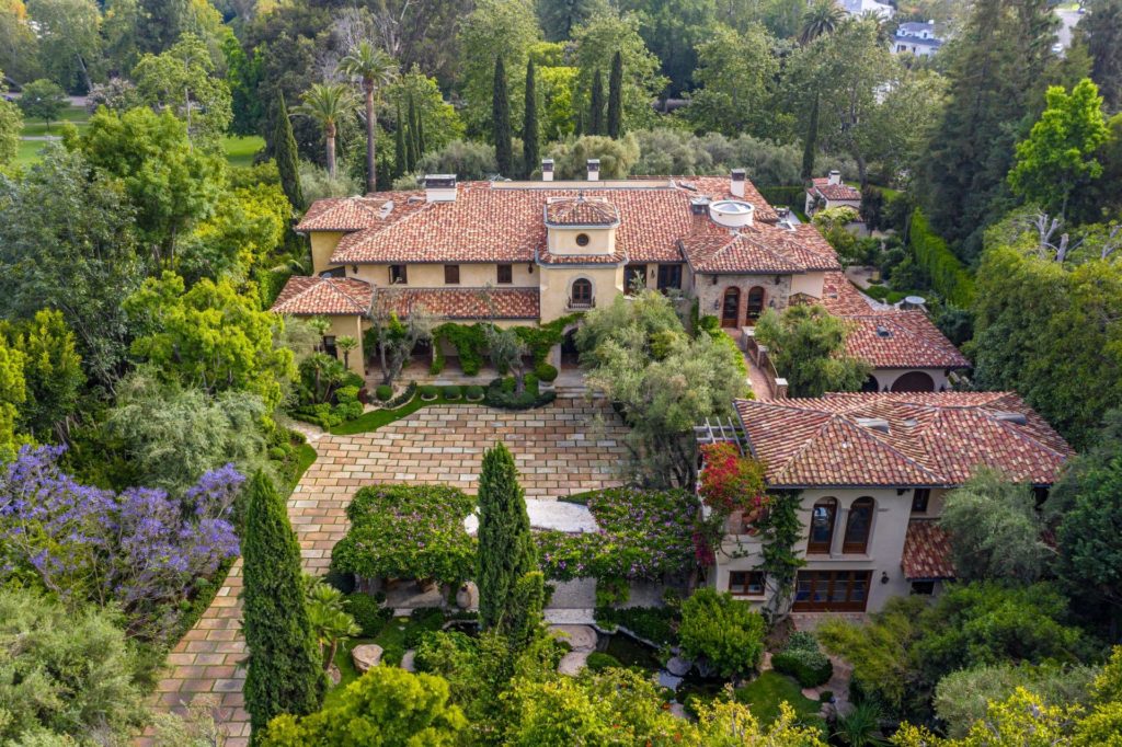 Inside a $58 Million Holmby Hills Tuscan Oasis