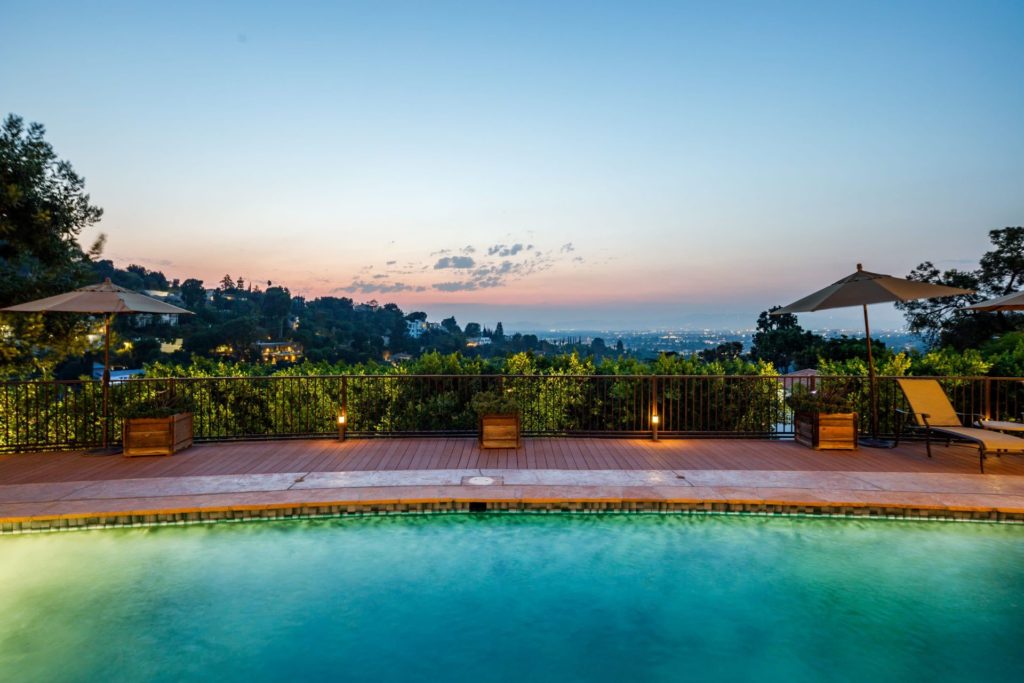 Luxury Living In The Valley