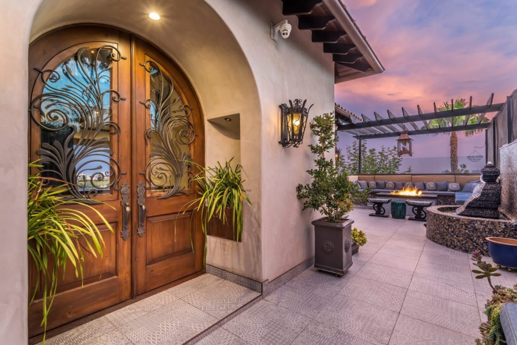 Comedian Ron White lists Beverly Hills home for $7 million