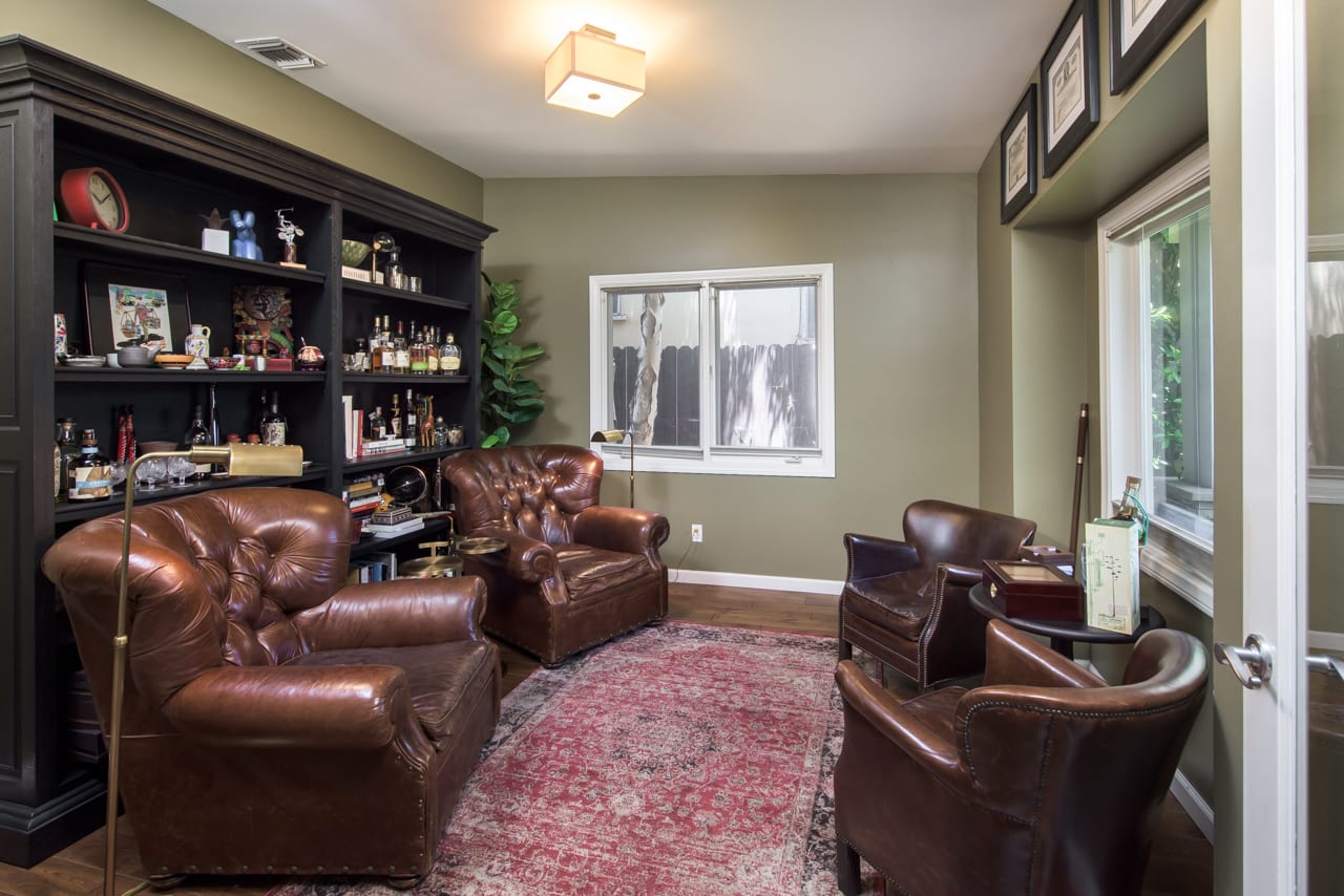 listing-img