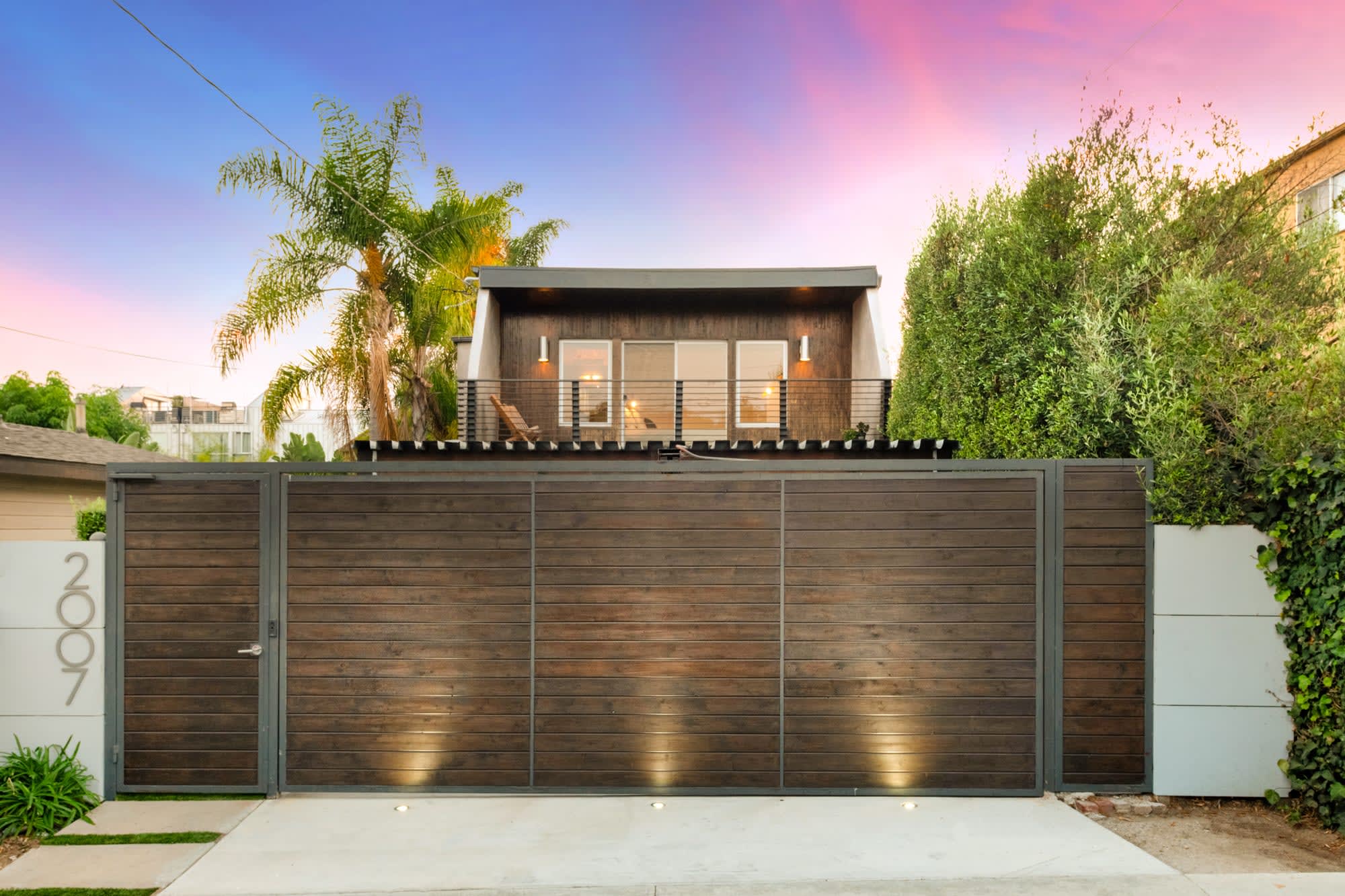 listing-img