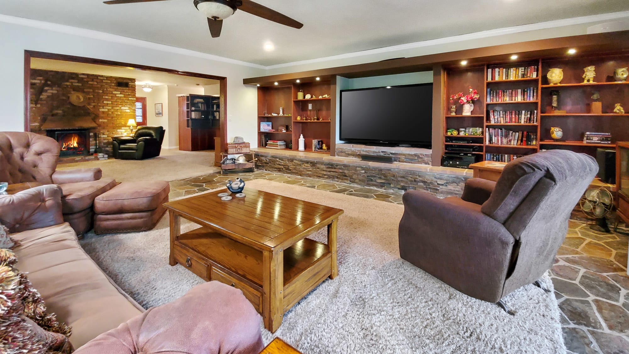 listing-img
