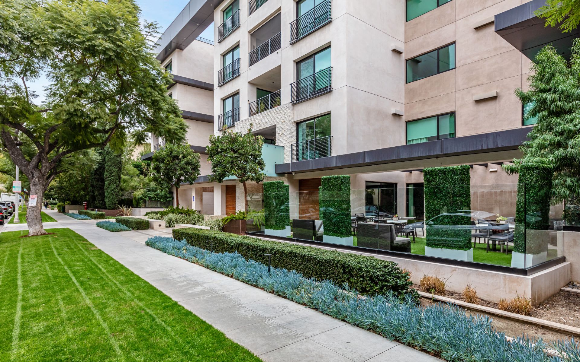 432 N Oakhurst Dr # 104, Beverly Hills, CA 90210 | Hilton & Hyland