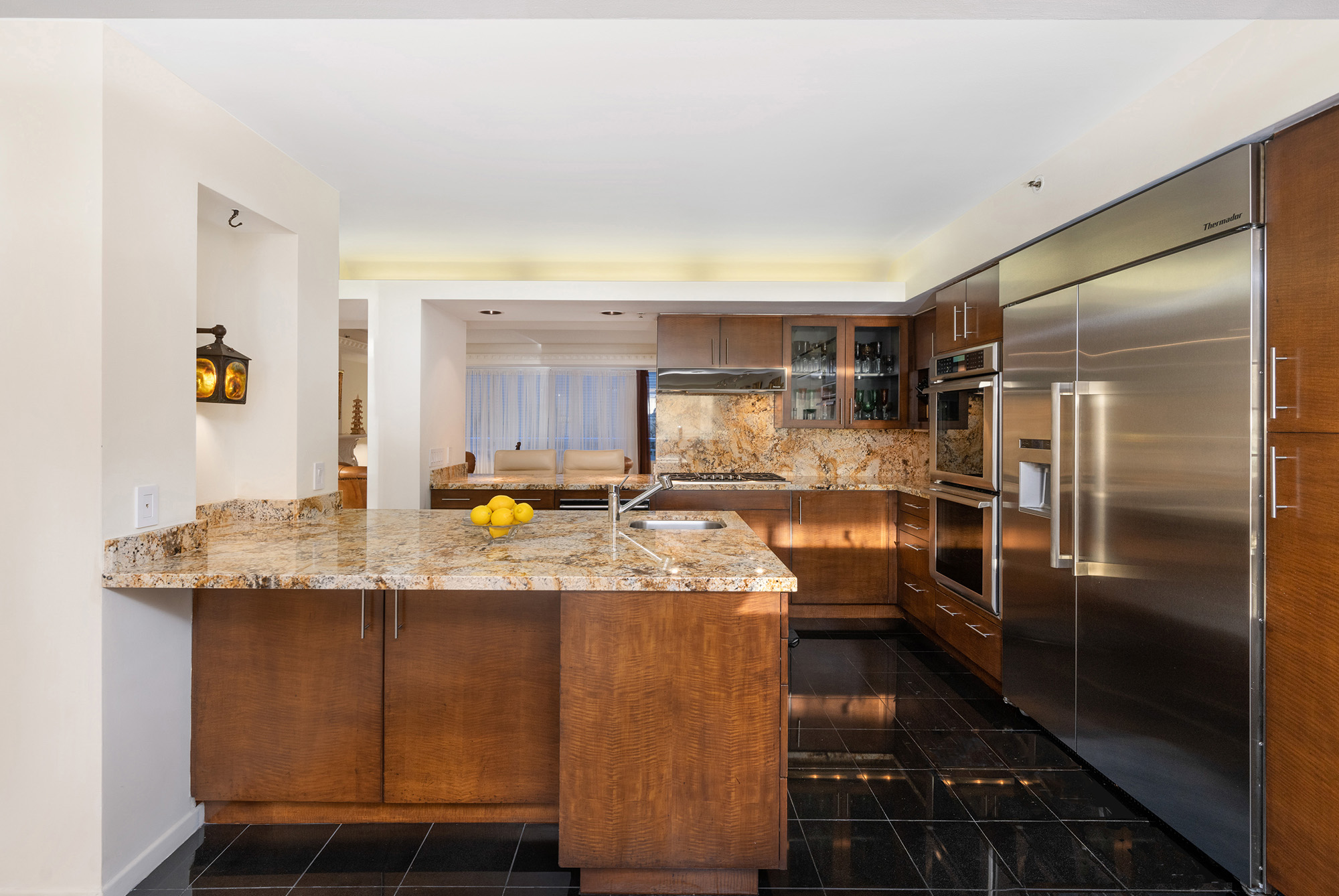 listing-img
