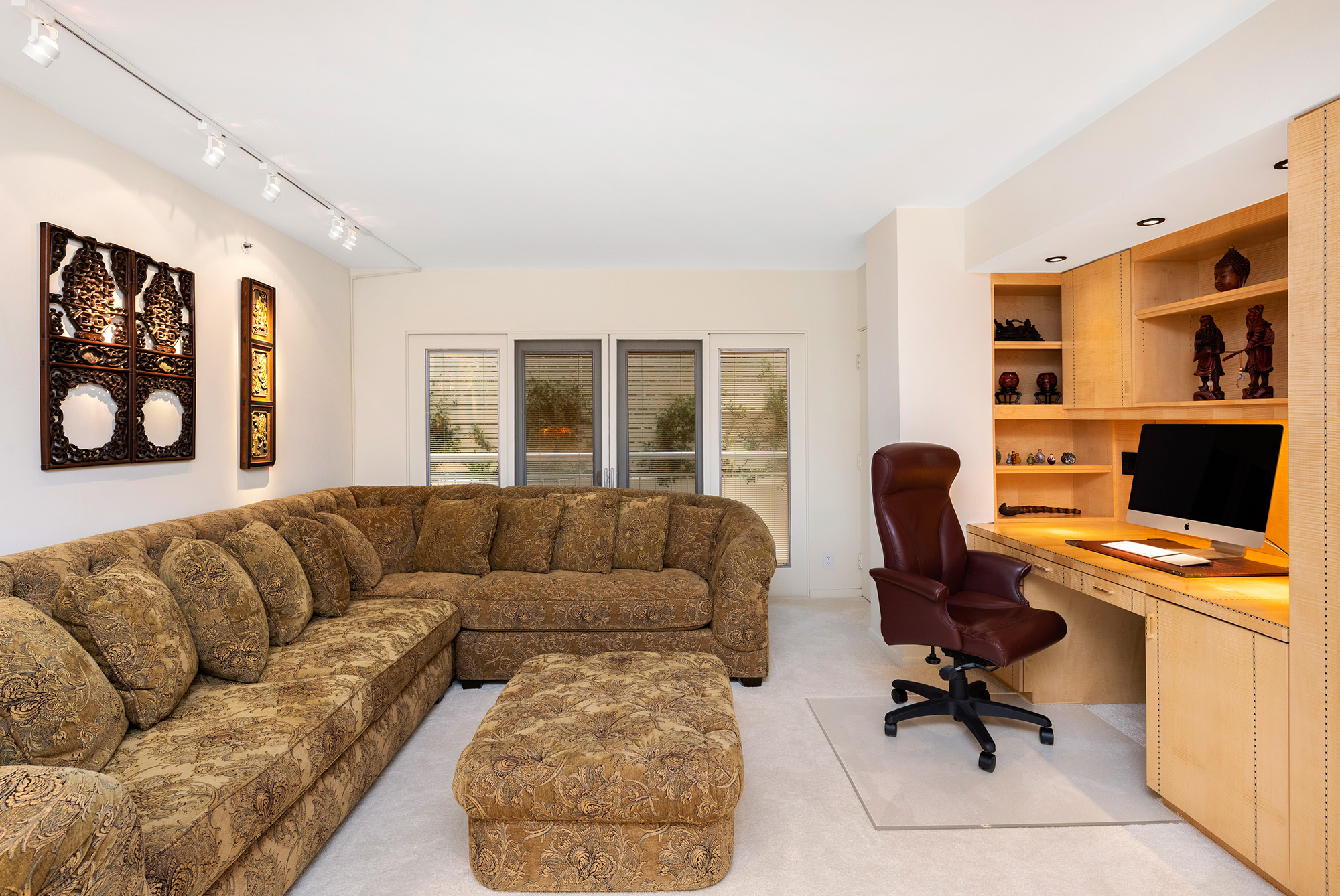 listing-img