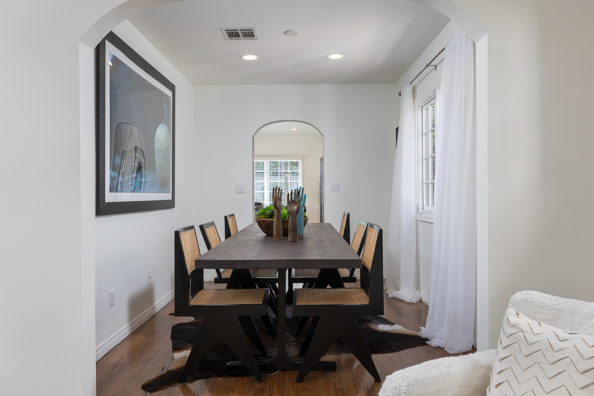 listing-img