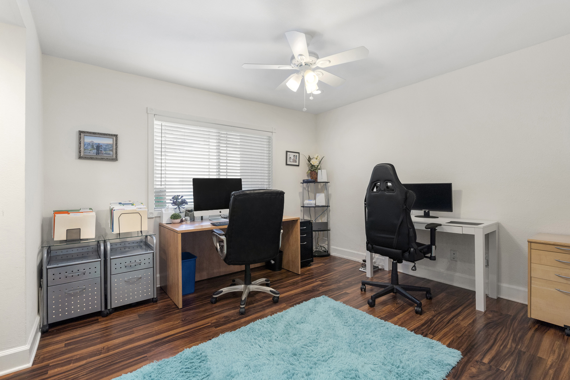 listing-img