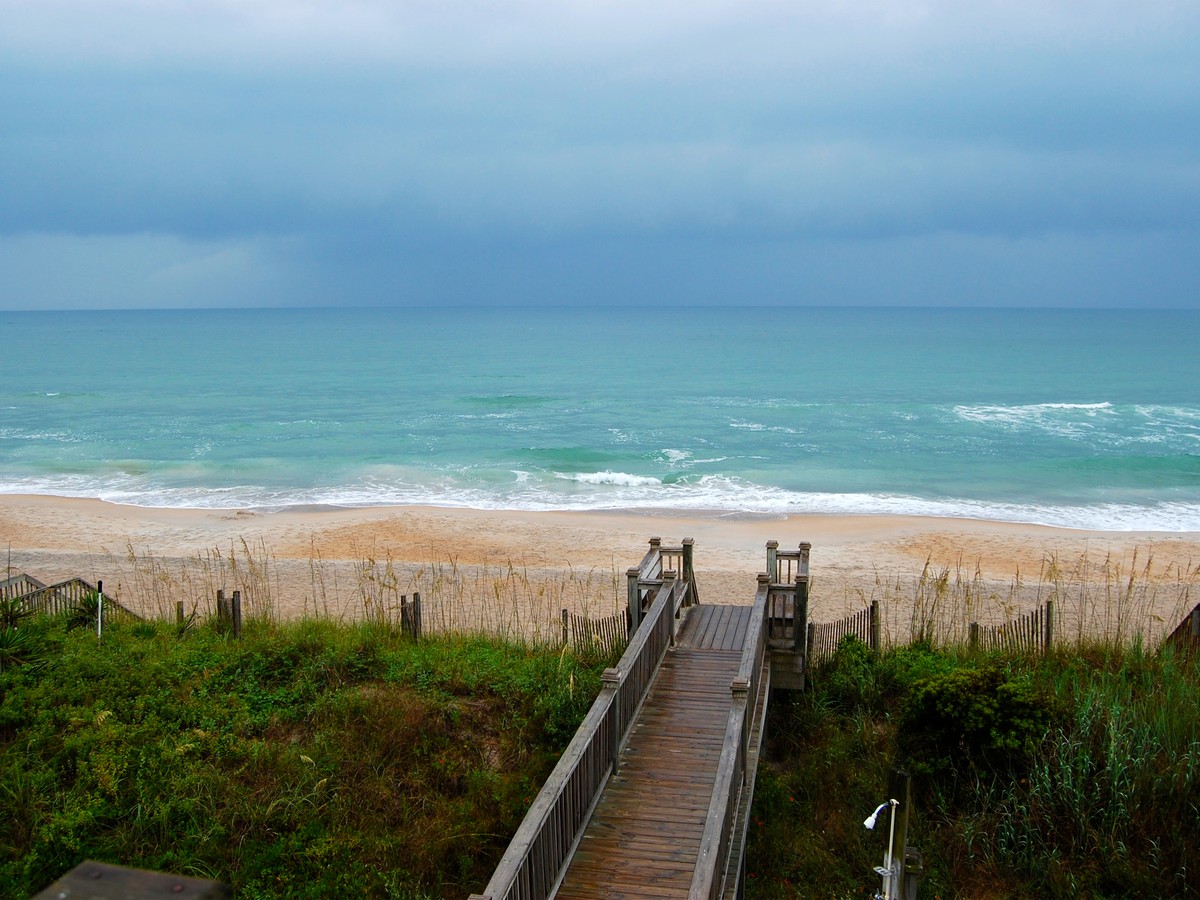 Choose the Coastal Rhythm That Fits Your Real Life