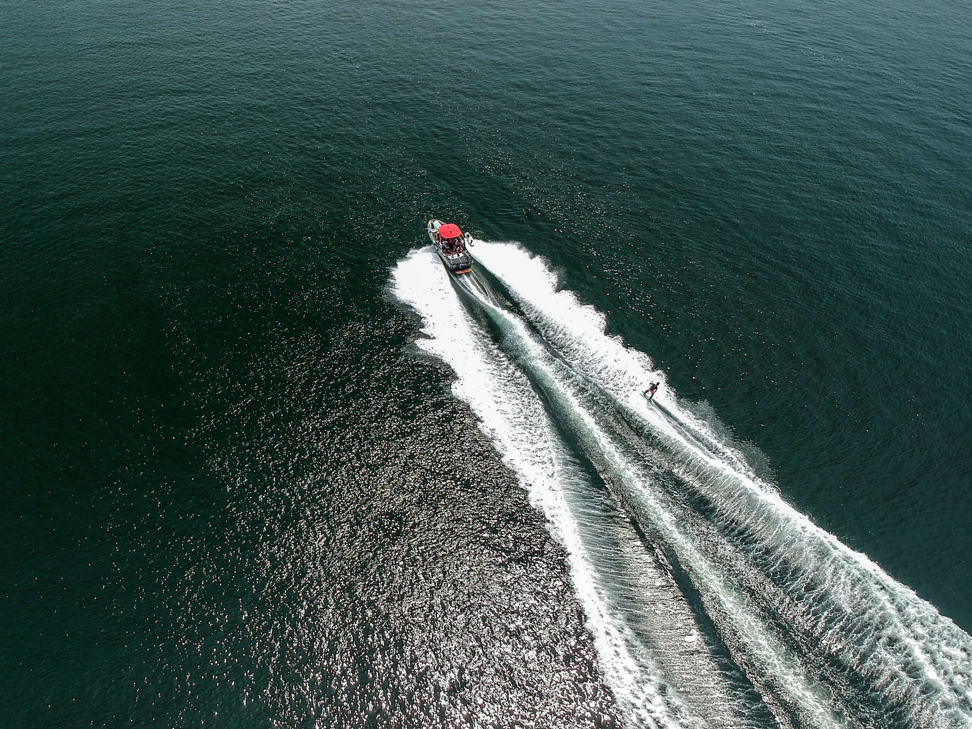 Benefits of Owning a Center Console Boat