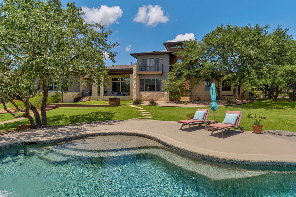 Just-Listed-Modern-Pool