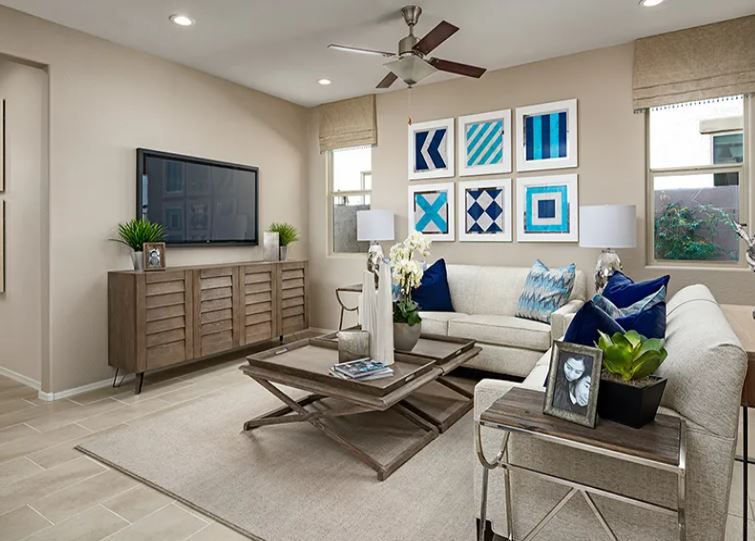 TOWNHOUSE VS. CONDO: WHICH SHOULD YOU BUY?