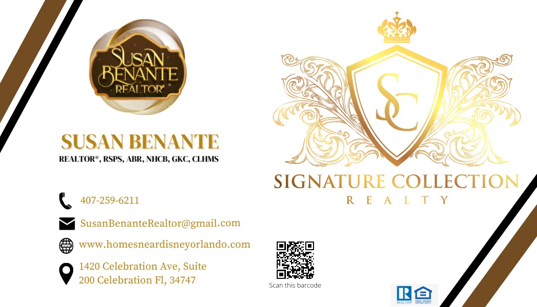 Golden White Minimalist Business Card