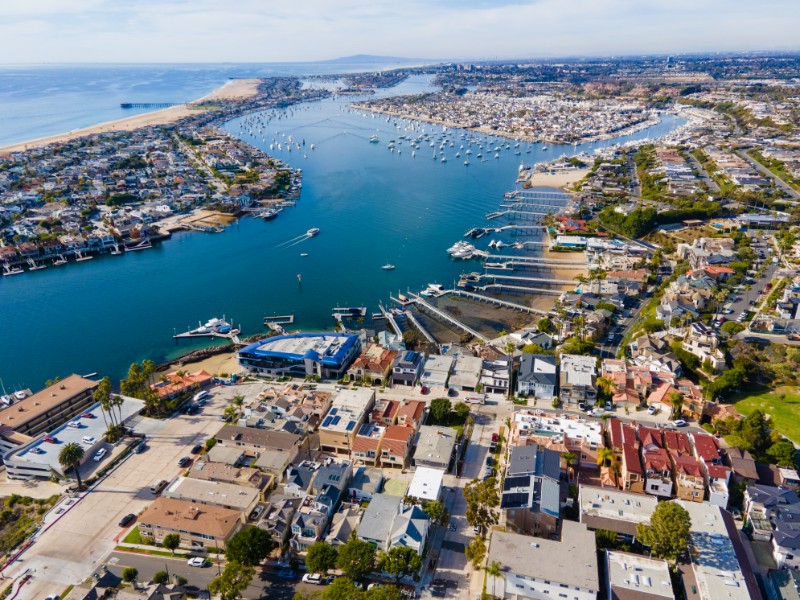 Bayside Dr