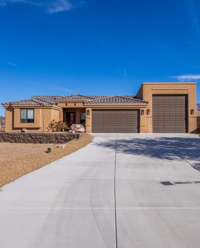 RV Garage Homes