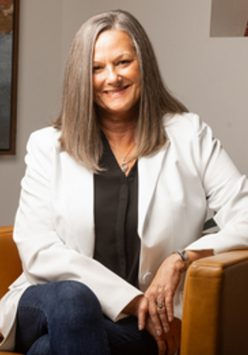 Lisa Elliott