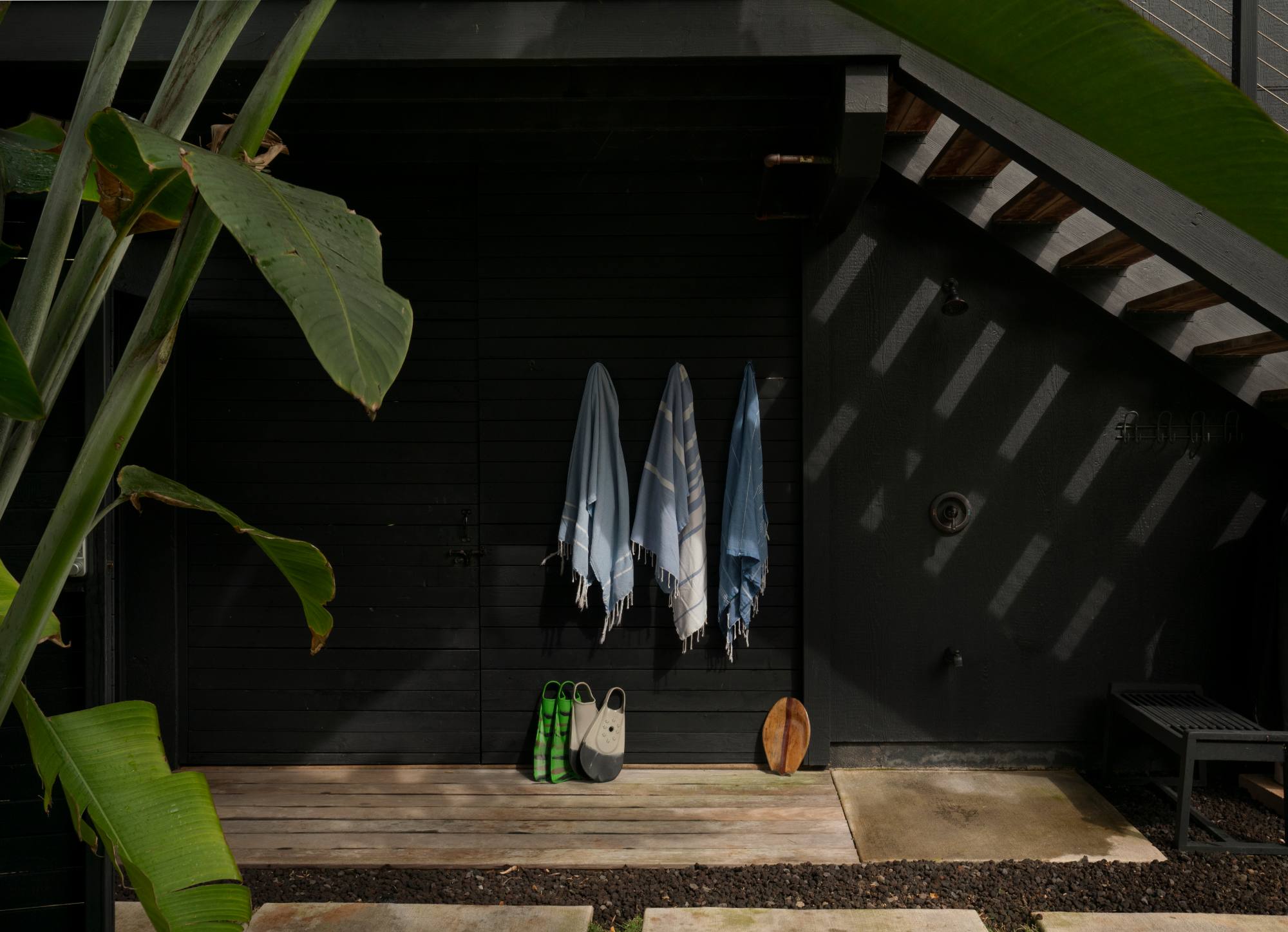 33 Hana - exterior HR