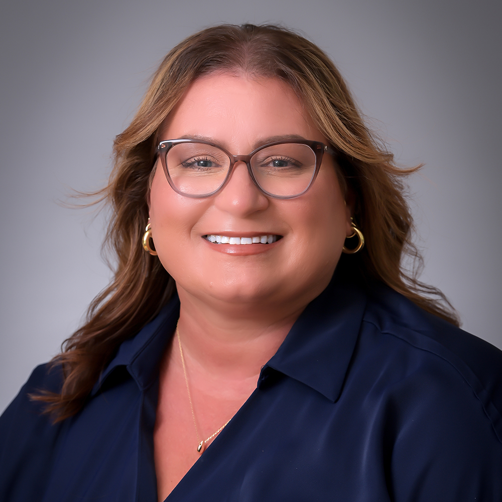 Lynn  Hamilton