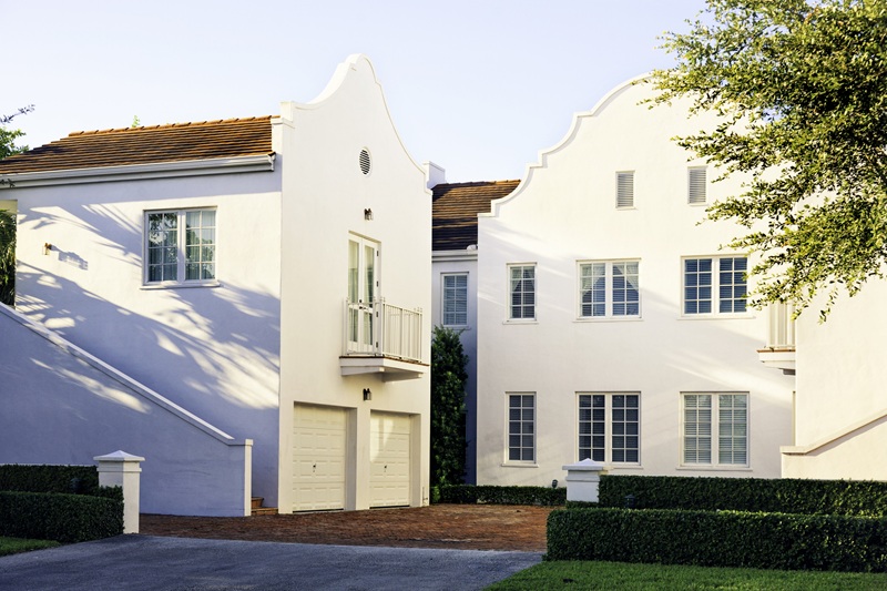 Townhouses and historic homes in Coral Gables, Florida