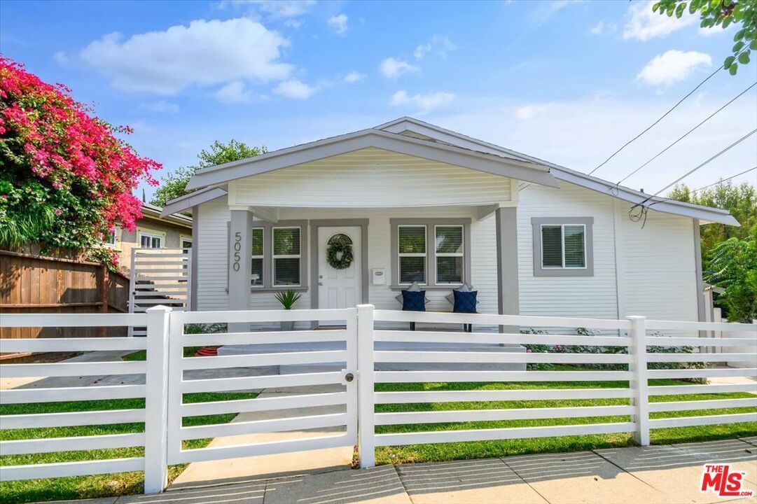 Property Banner