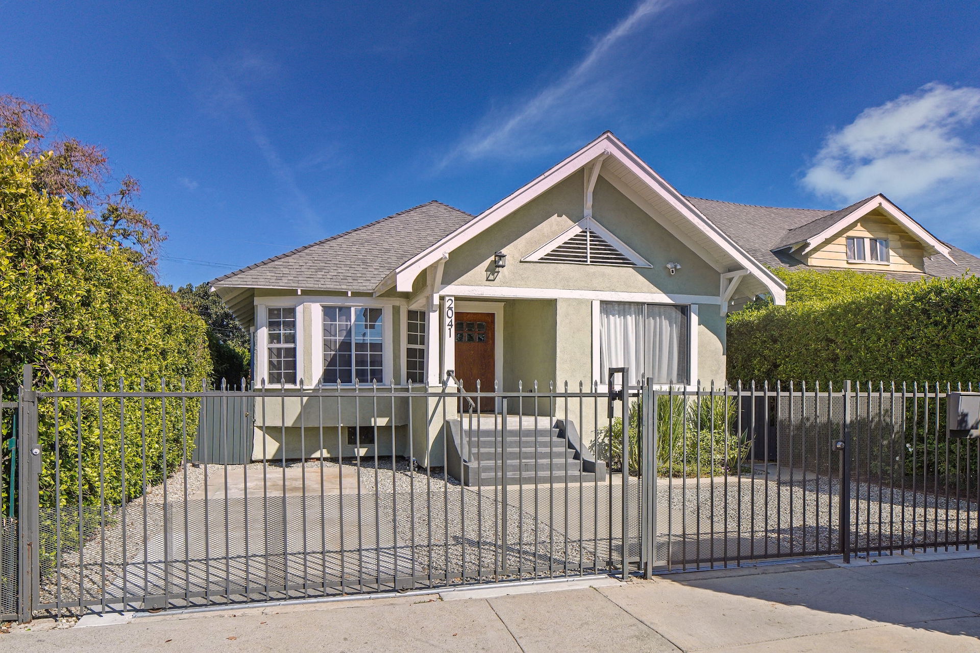 Property Banner