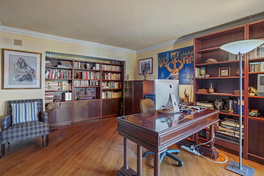Prop Gallery