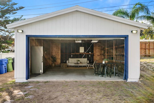 Prop Gallery