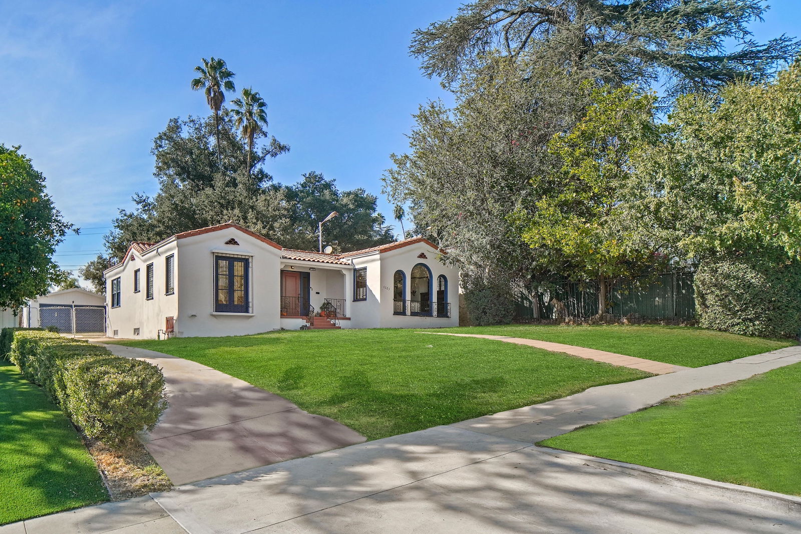 Property Banner