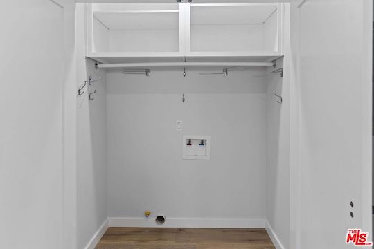 Prop Gallery
