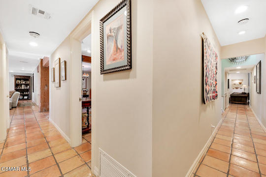 Prop Gallery