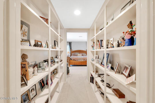 Prop Gallery
