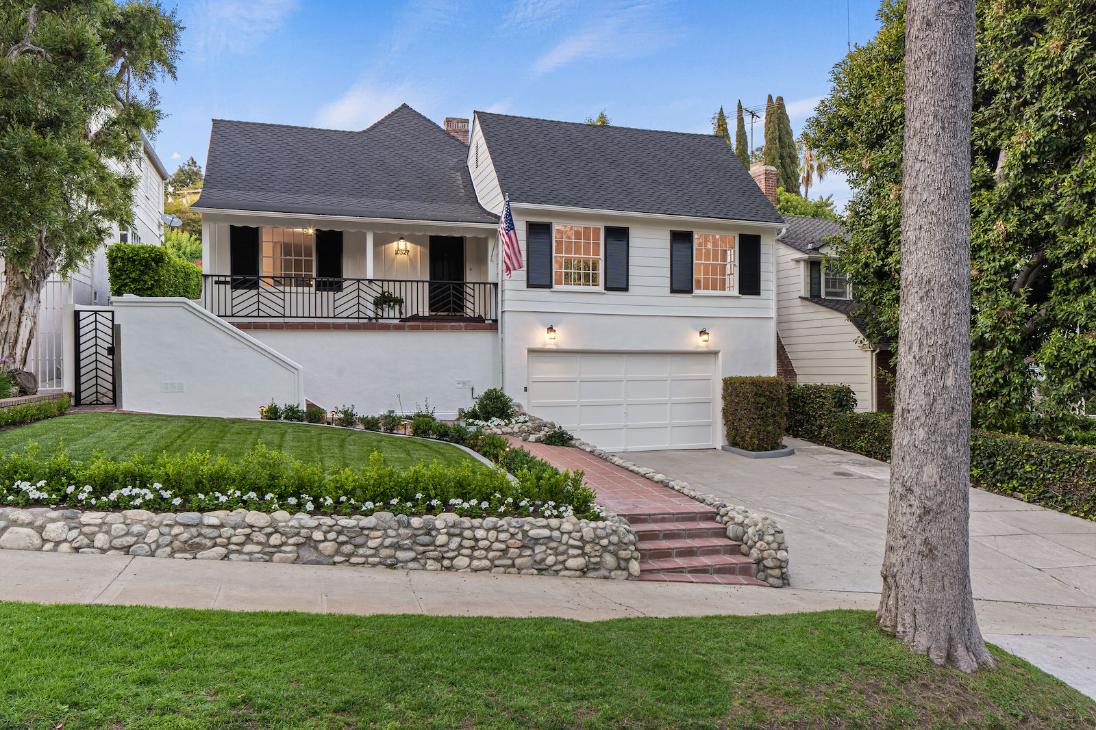 Property Banner
