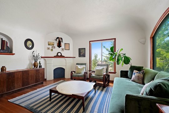 Prop Gallery