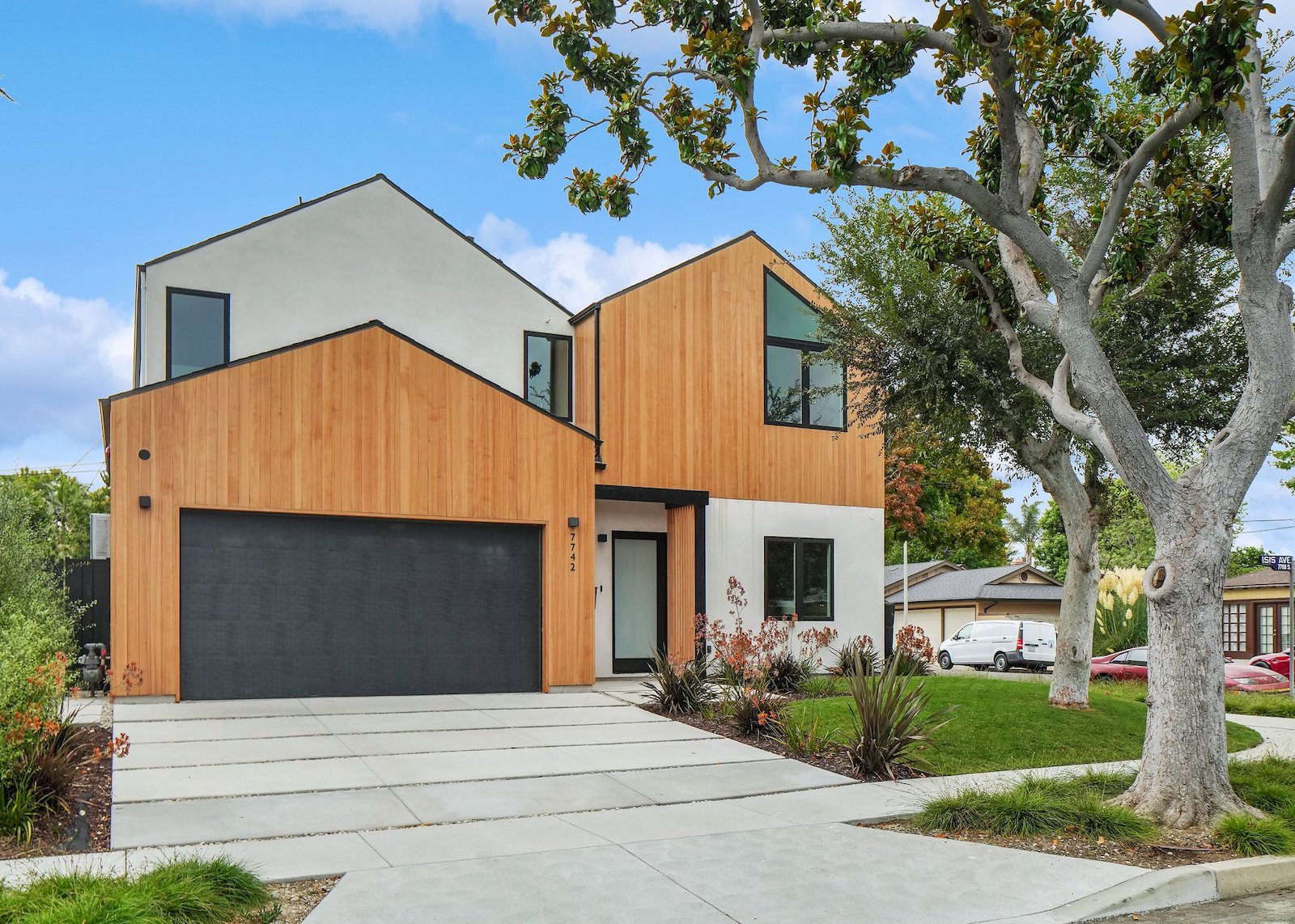 Property Banner
