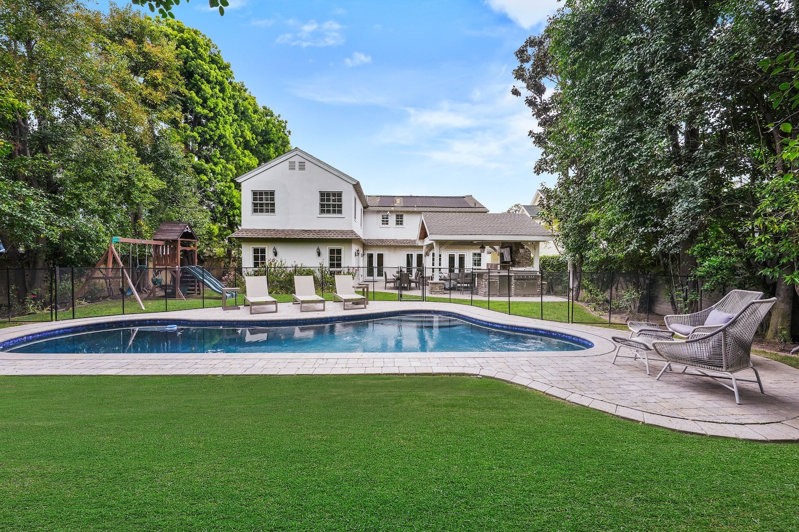 Property Banner