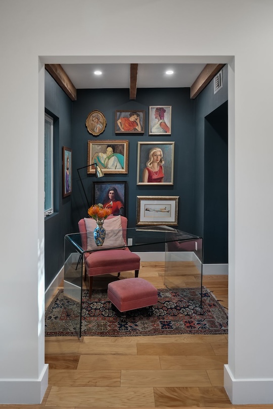 Prop Gallery