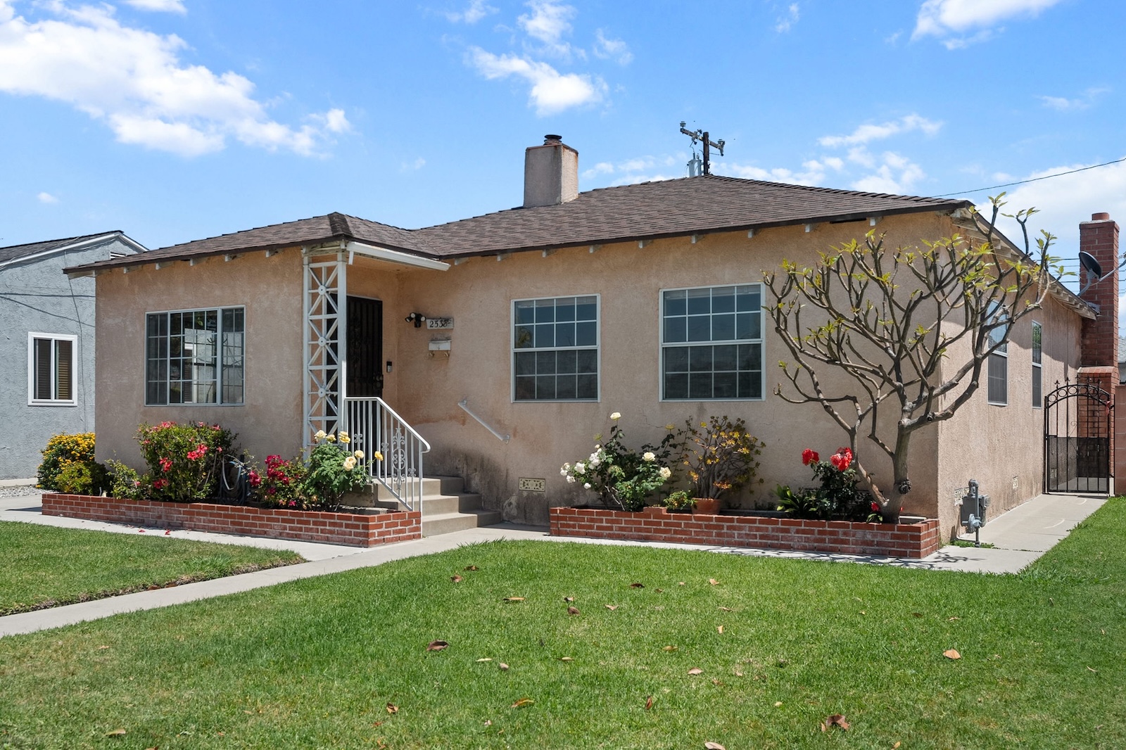 Property Banner